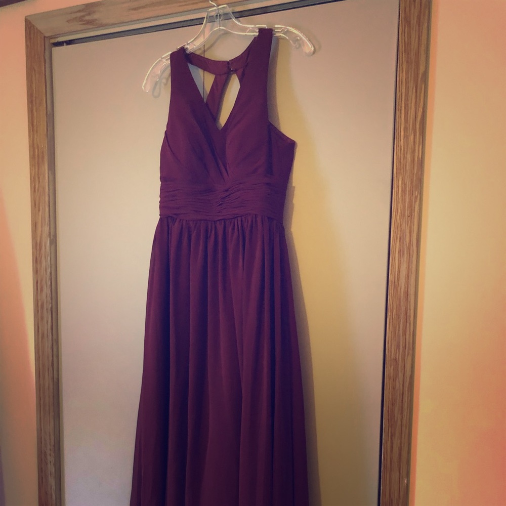 Gorgeous burgundy formal dress